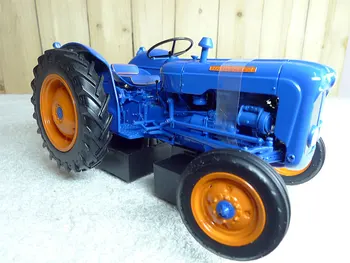 1:16 Forson Dexta 1960 1962, классический трактор из сплава, модель сельскохозяйственной машины, игрушка в подарок