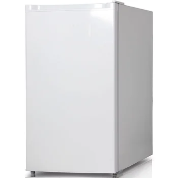 Компактный холодильник объемом 4,4 кубических фута с морозильной камерой