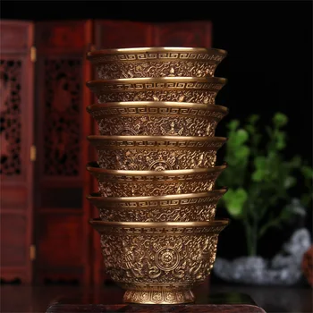 Тибетский буддизм поставляет восемь чашек для воды из чистой меди с благоприятной резьбой для церемонии Будды/7 в 1